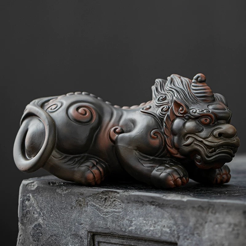 Ceramic Pixiu Wealth Guardian